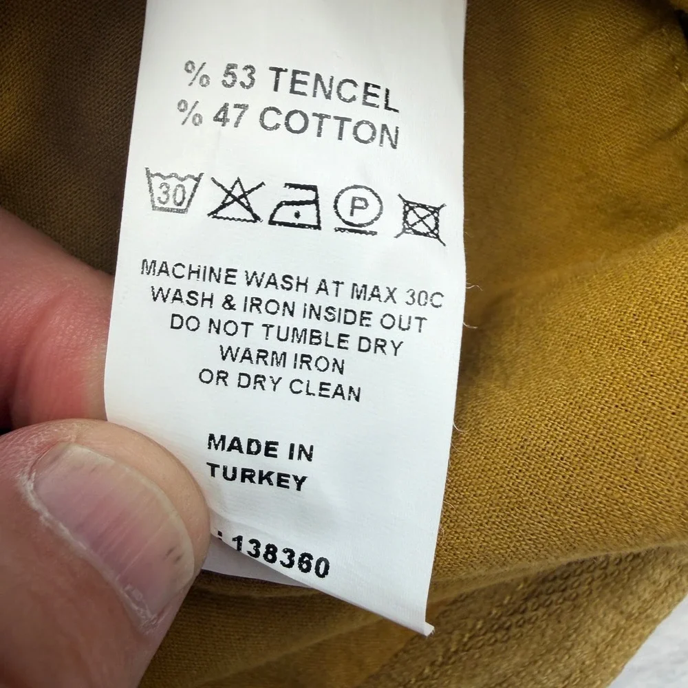 32 Bar Blues Vest Mens L Yellow Ochre Tencel Cotton Button Front Cinch Back